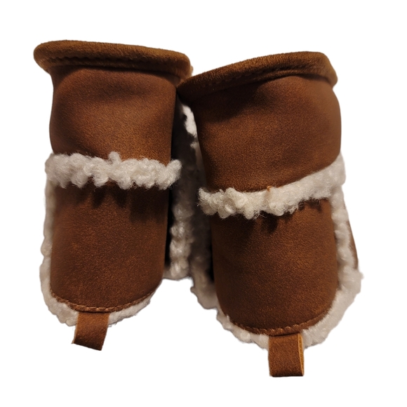 Carter's 9-12 Month Baby Boots - Picture 2 of 6